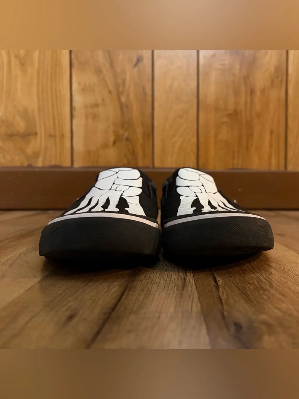 Boys Size 3 Airwalk-Side Kick Black w/ Skeleton Print Canvas Slip Ons